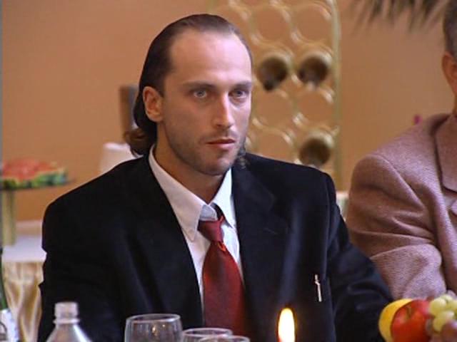 Krot.(12.seriya.iz.12).2001.XviD.DVDRip.kinozal.tv[(071269)21-17-51].JPG