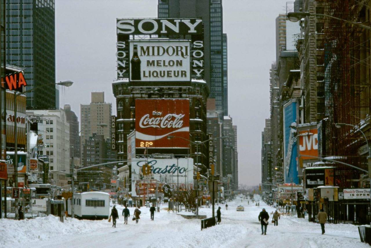 1984-New-York-Times-Square-in-snow-storm-1280x857.jpg
