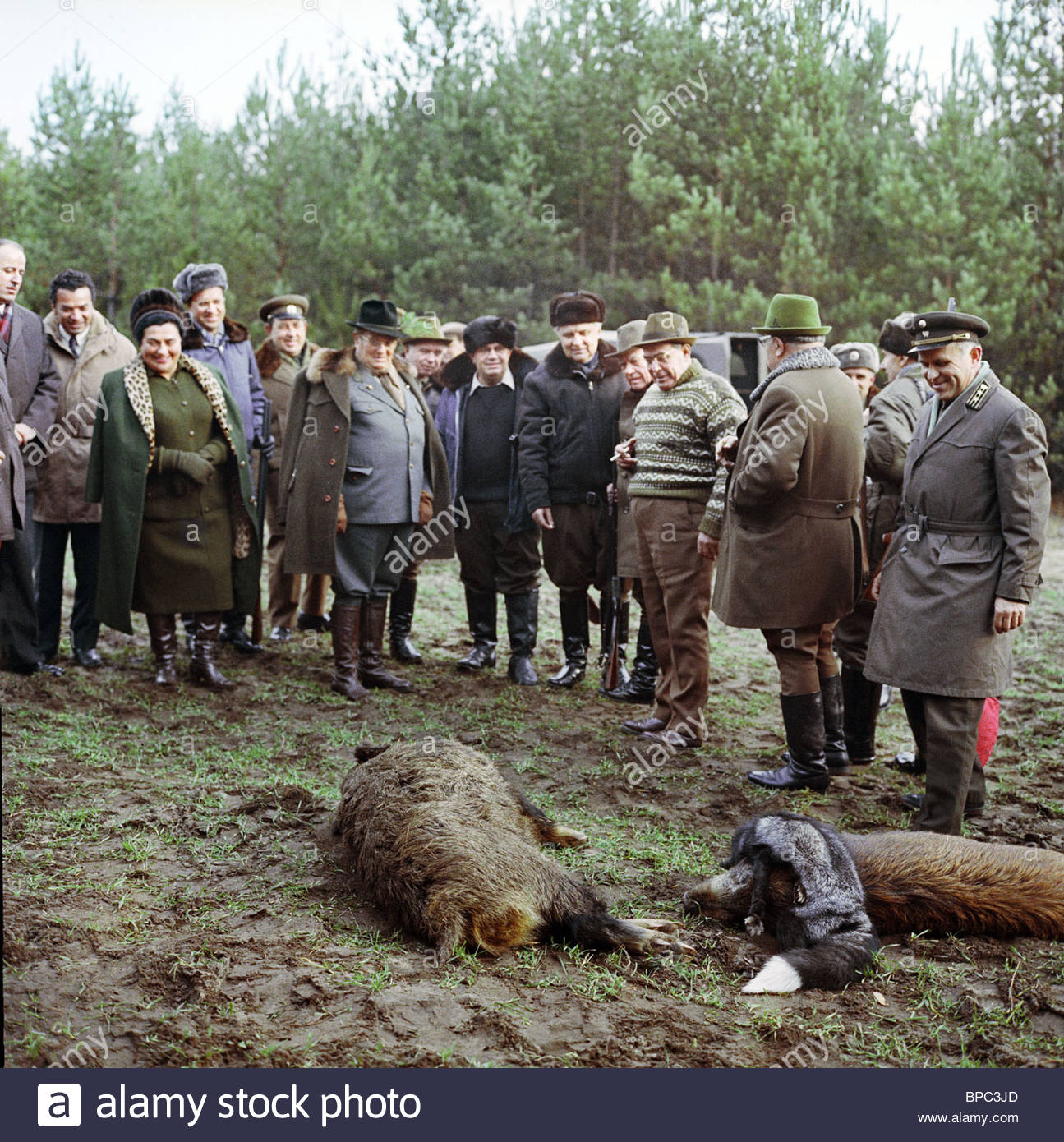 leonid-brezhnev-and-josip-broz-tito-in-zalesye-1973-BPC3JD[1].jpg