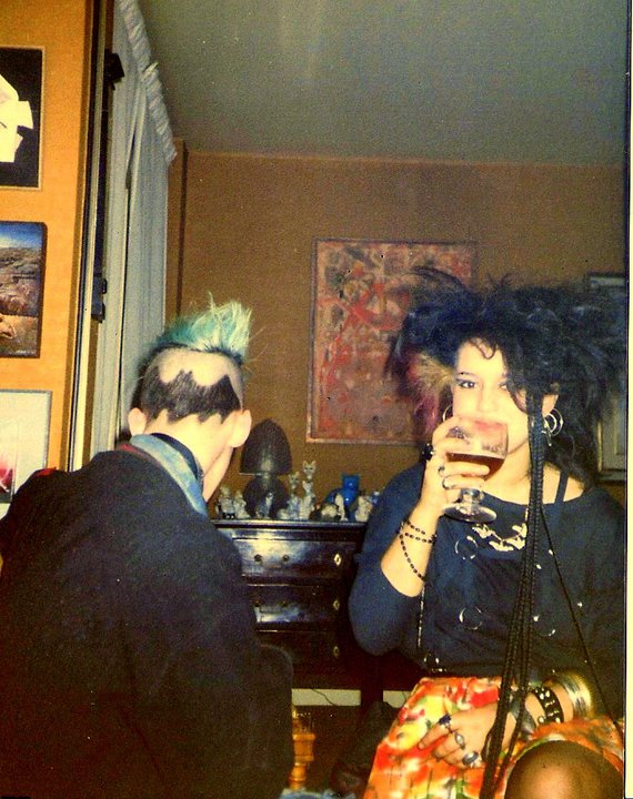 Punks-France-London-Paris-1980s-1.jpg