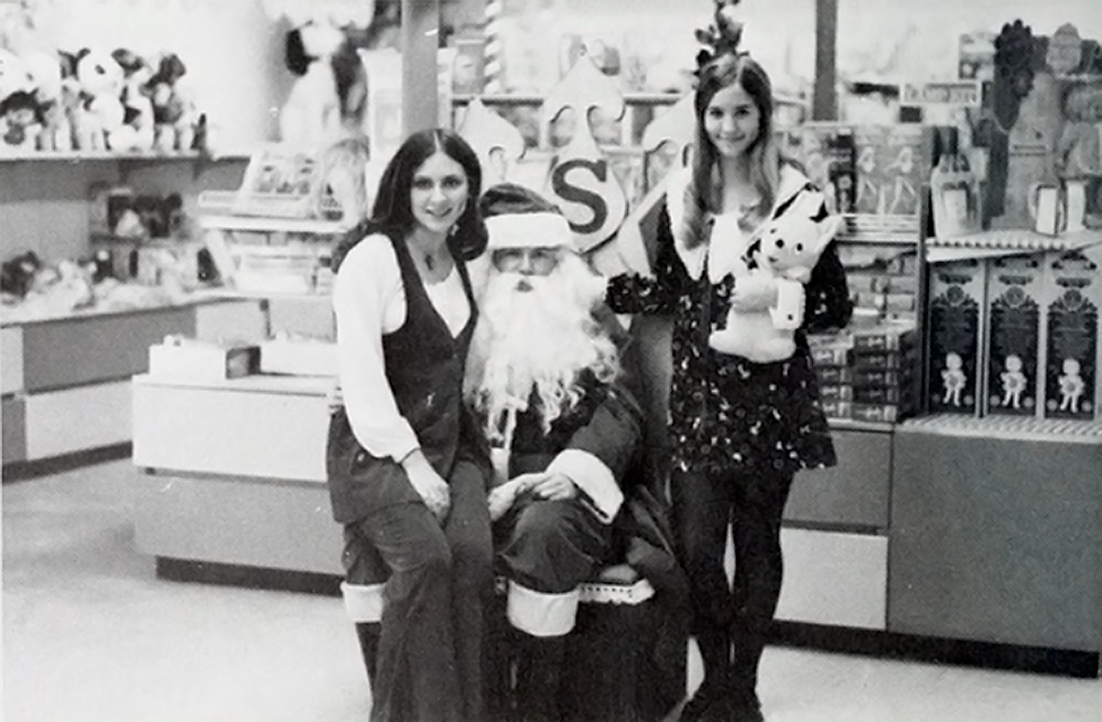 vintage-xmas-found-photograph.png