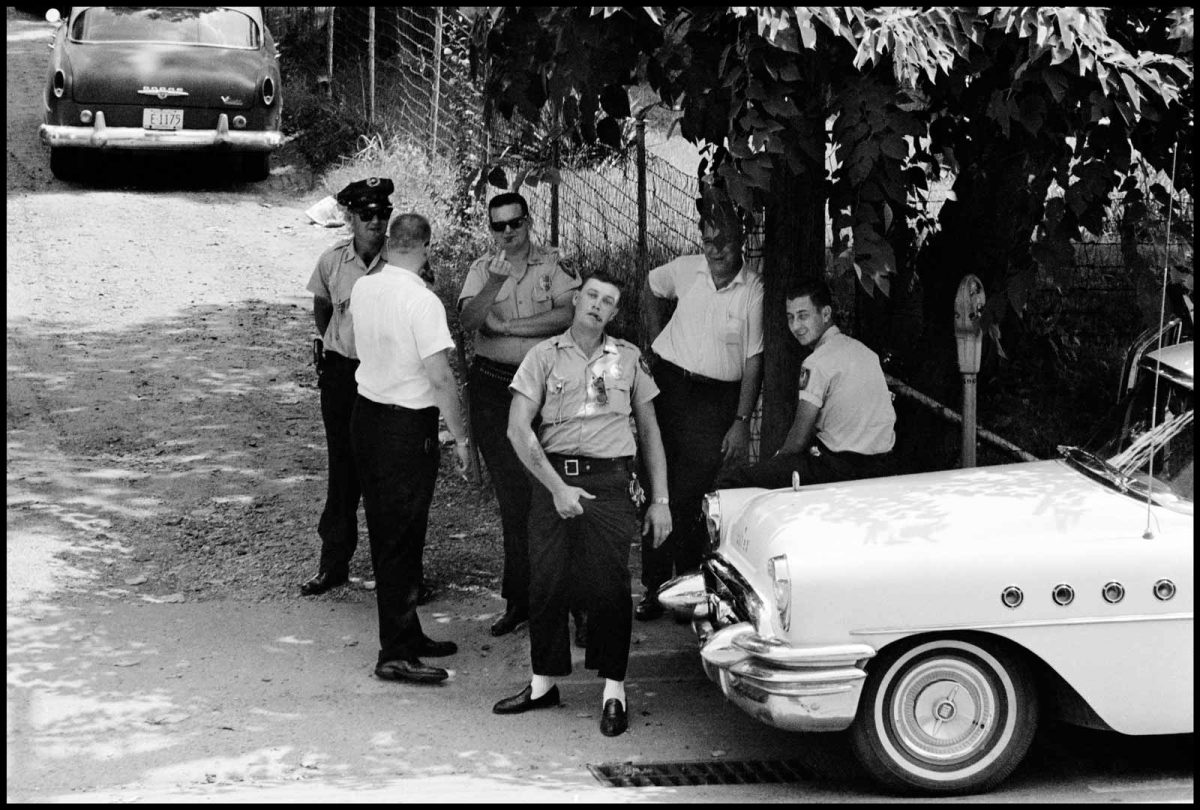 Police-in-Clarksdale-Mississippi-1963-1200x810[1].jpg