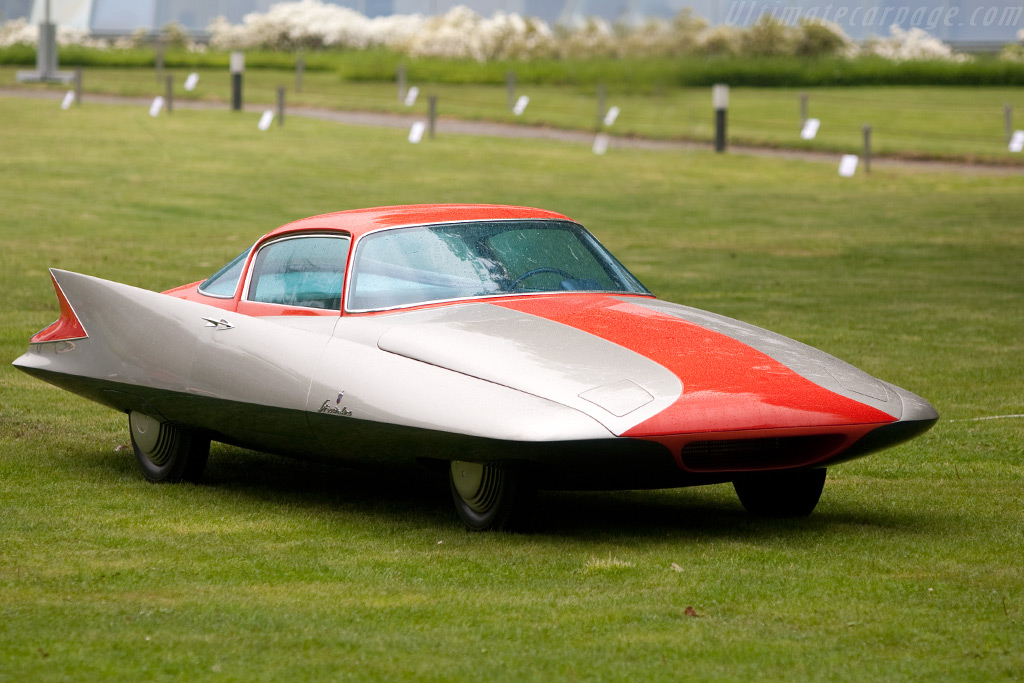 1955 Chrysler-Ghia 'Gilda' Streamline-X concept car of the future.jpg