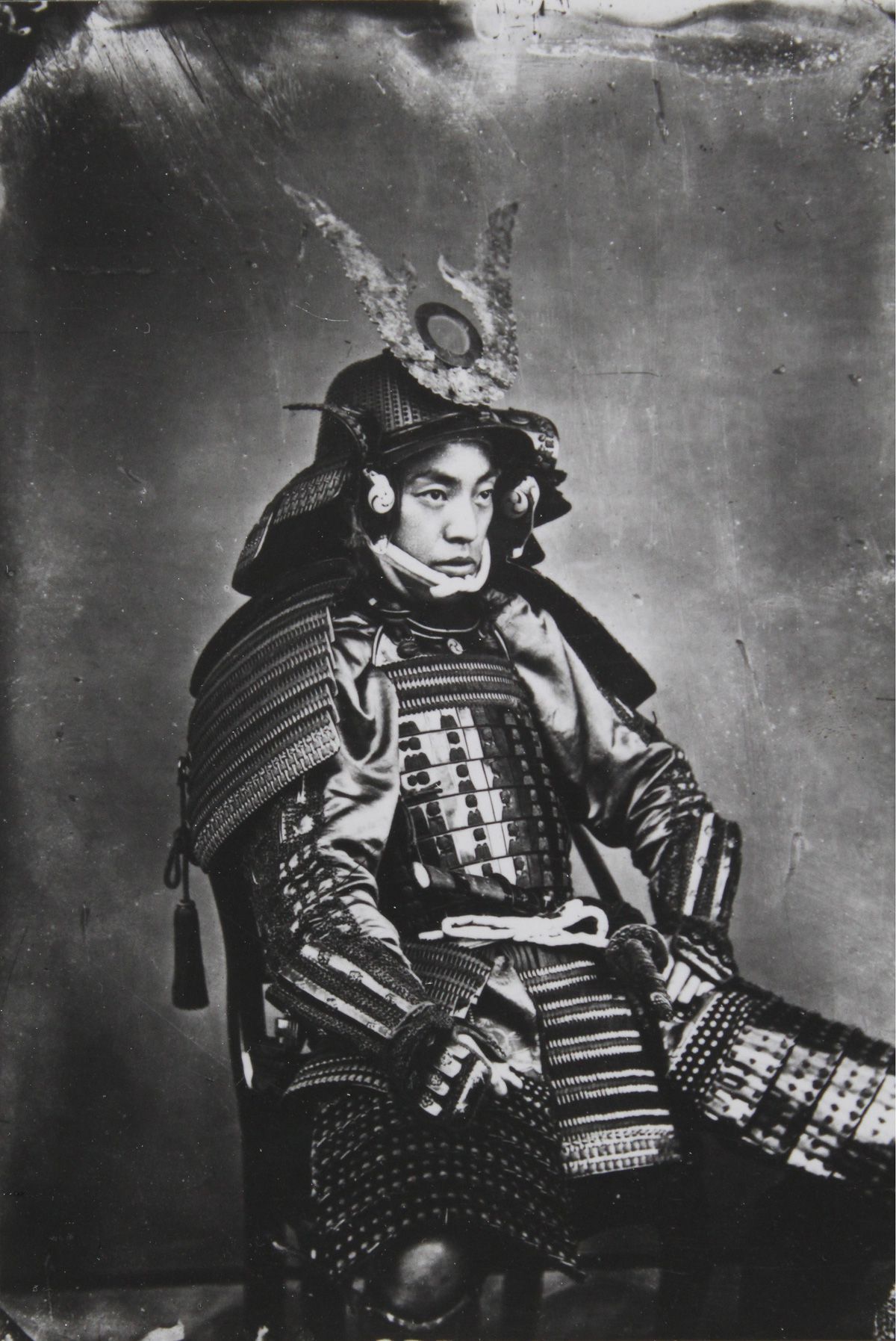 A samurai in full armor, shot in 1870.jpg