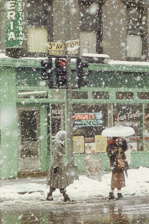 Snow in NYC (50s).jpg