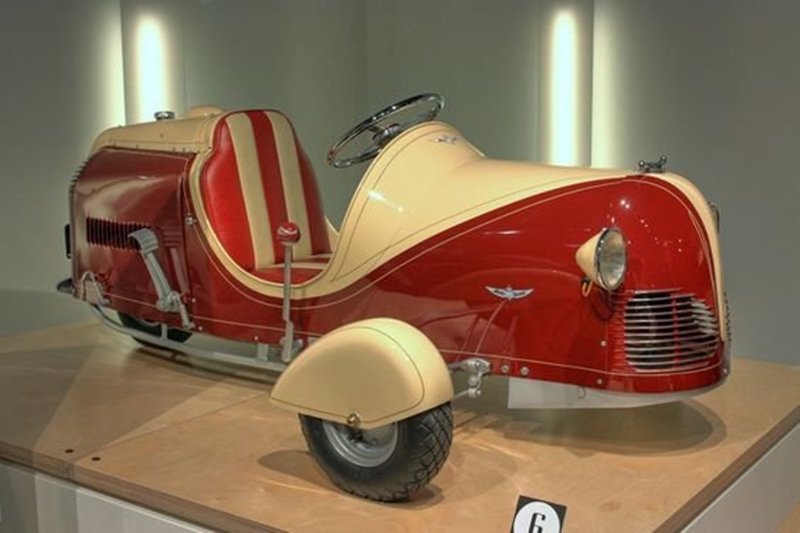 1939 Moto-Scoot Moto-Kar.jpg