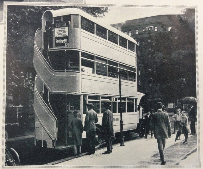 Triple decker bus in Berlin, Germany, 1926.jpg