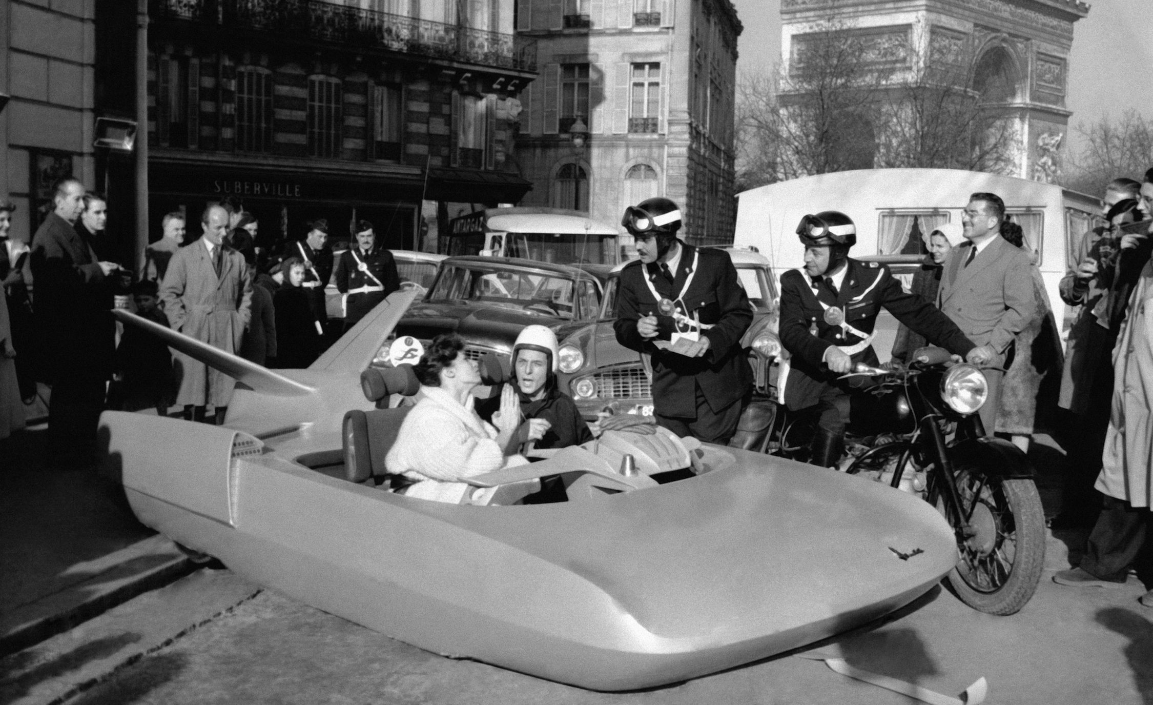 French concept-car SIMCA Fulgur, Paris, 1958.jpg