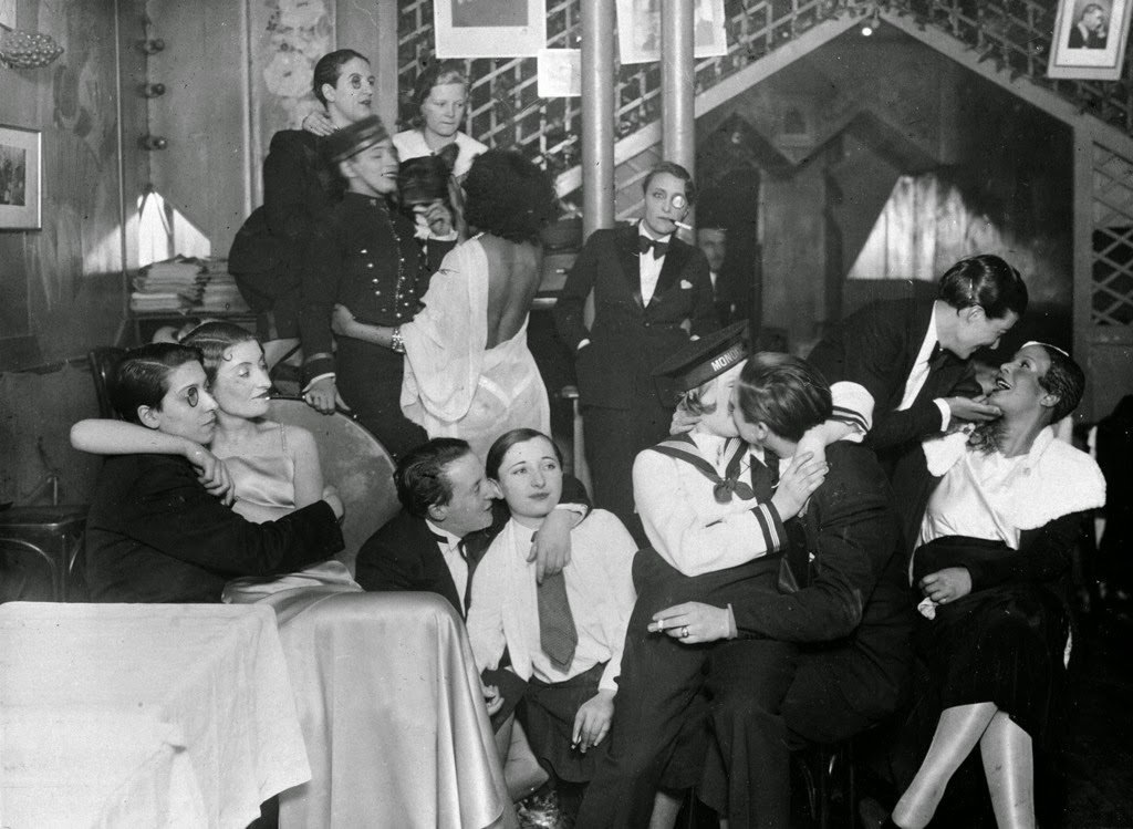 Inside Le Monocle, a Parisian Lesbian Nightclub - 1930s.jpg