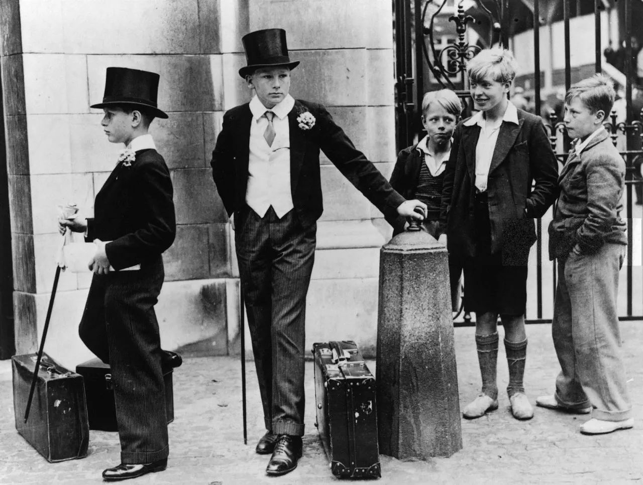 Class divide in pre-war Britain, 1937.jpg