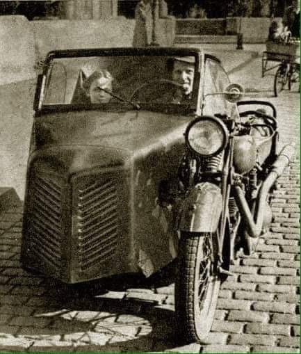 1920s motorbike.jpg