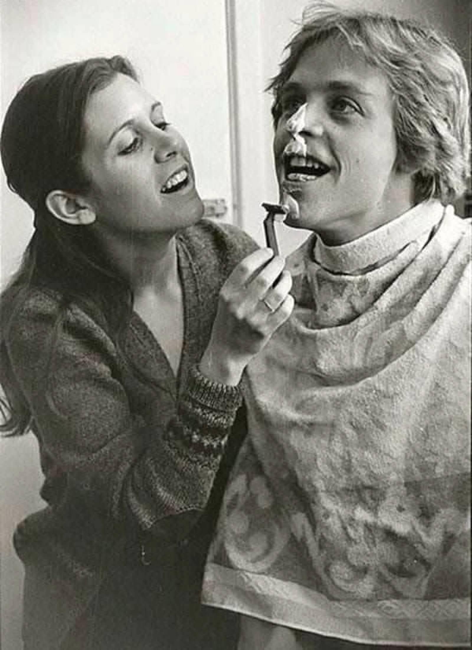 Carrie Fisher “shaving” Mark Hamill. 1980.jpg