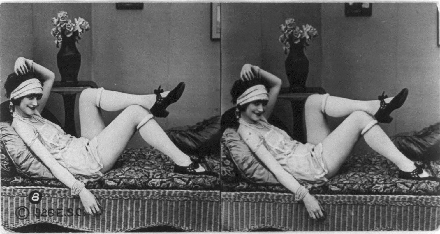 A high life girl in stereo, 1926.jpg
