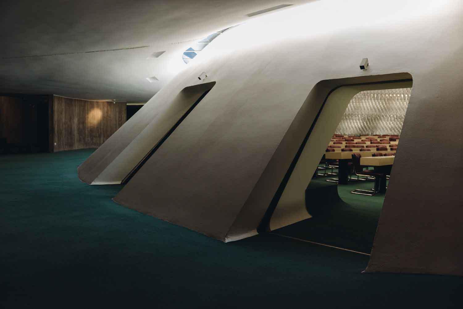 The Communist Party Headquarters in Paris (Architect Oscar Niemeyer).jpg