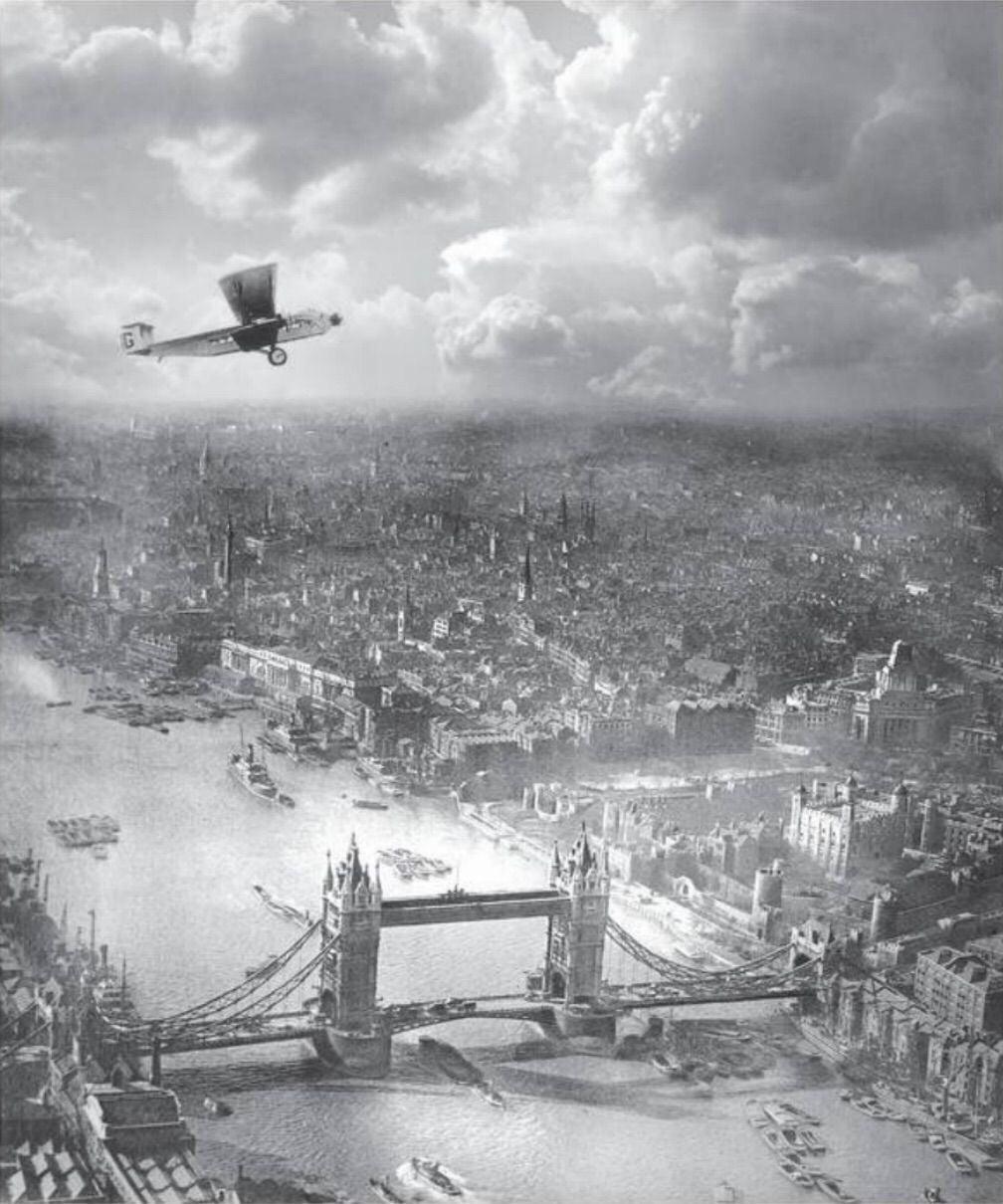 Aerial view of 1920s London.jpg