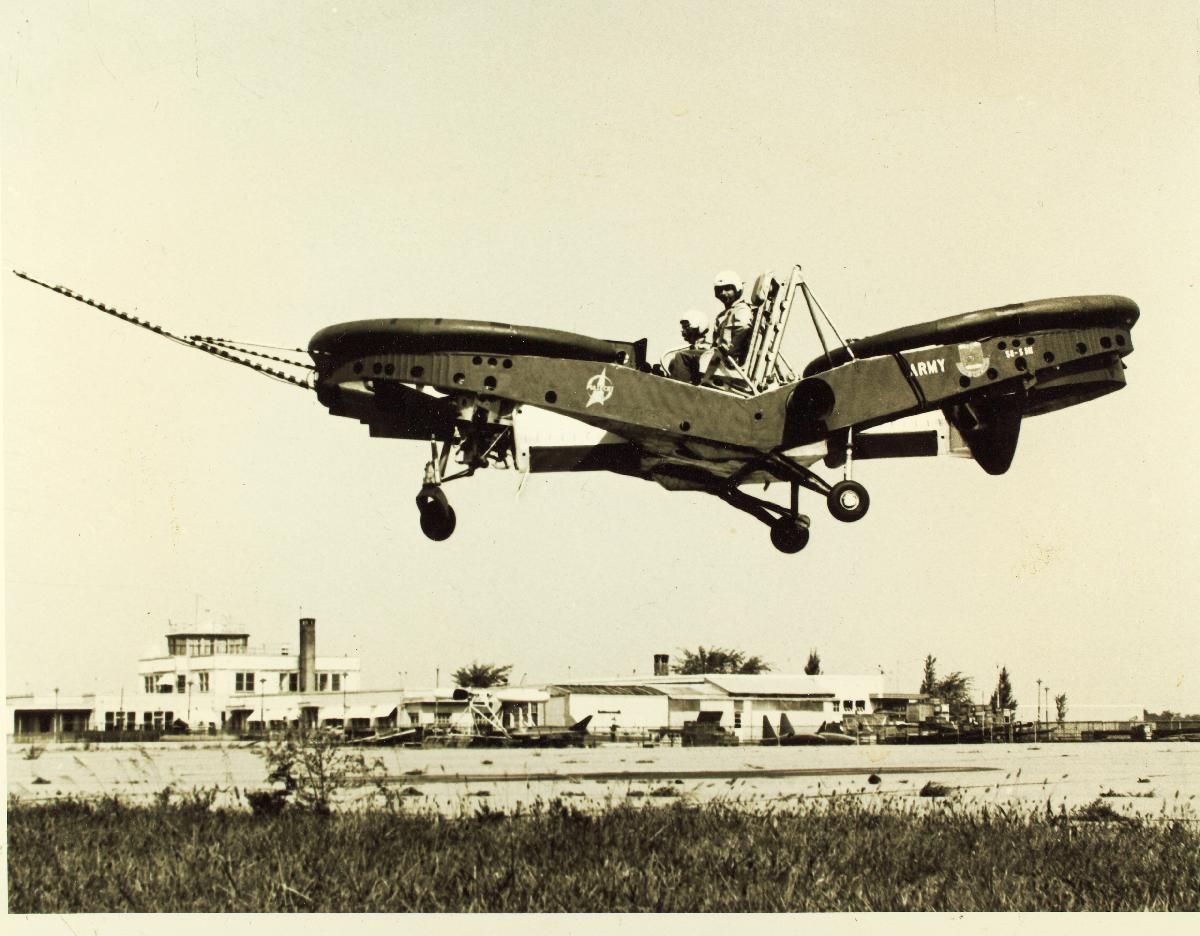Piasecki_AIRGEEP_II_%28Army%29%2C_first_flight[1].jpg