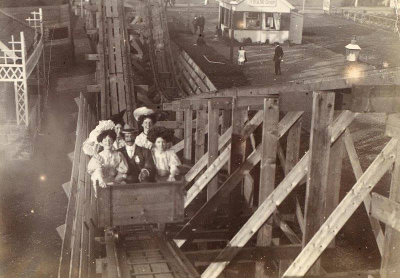 A group of people enjoy a roller coaster in Scotland, 1900.jpg