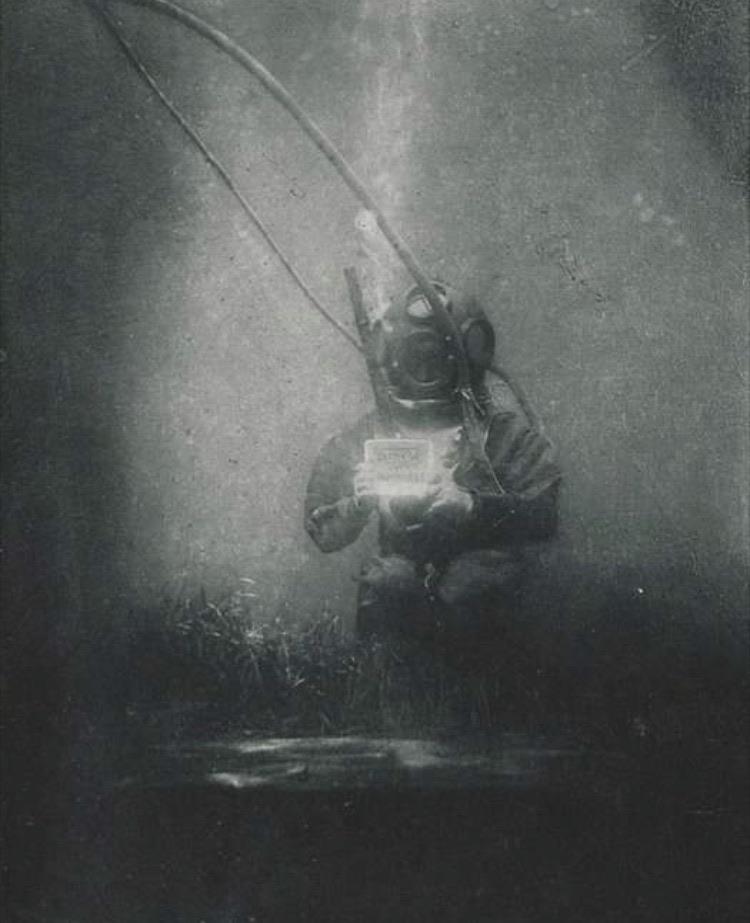 The first underwater photograph ever taken, 1899.jpg