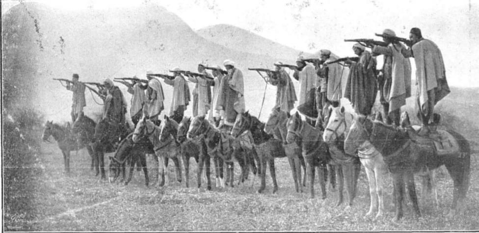 Riffian soldiers fighting against Spanish colonialism during the Rif War (1922).jpg