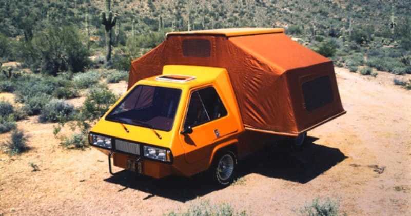 1979 Phoenix Camper with in built pop out tent.jpg