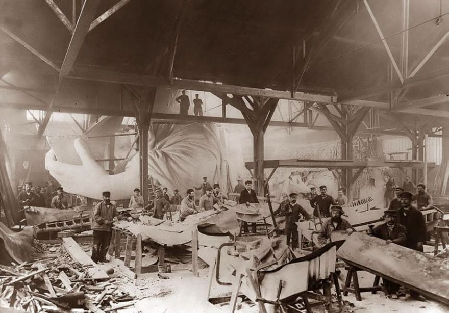 The Statue Of Liberty Under Construction In Paris In 1884.jpg