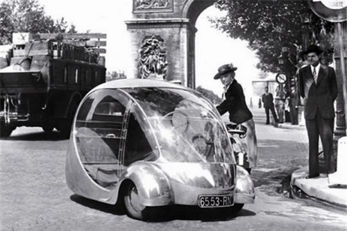 1942 Oeuf Electrique 2.jpg