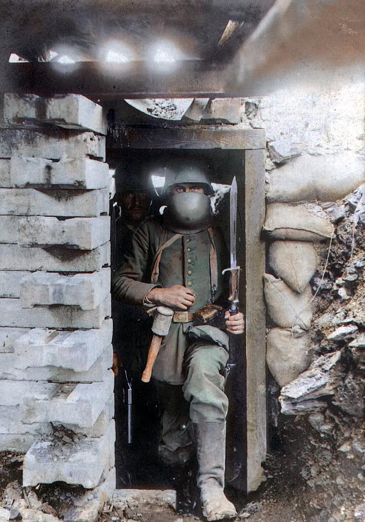 German soldier with a sawtooth bayonet and armour in 1917.jpg