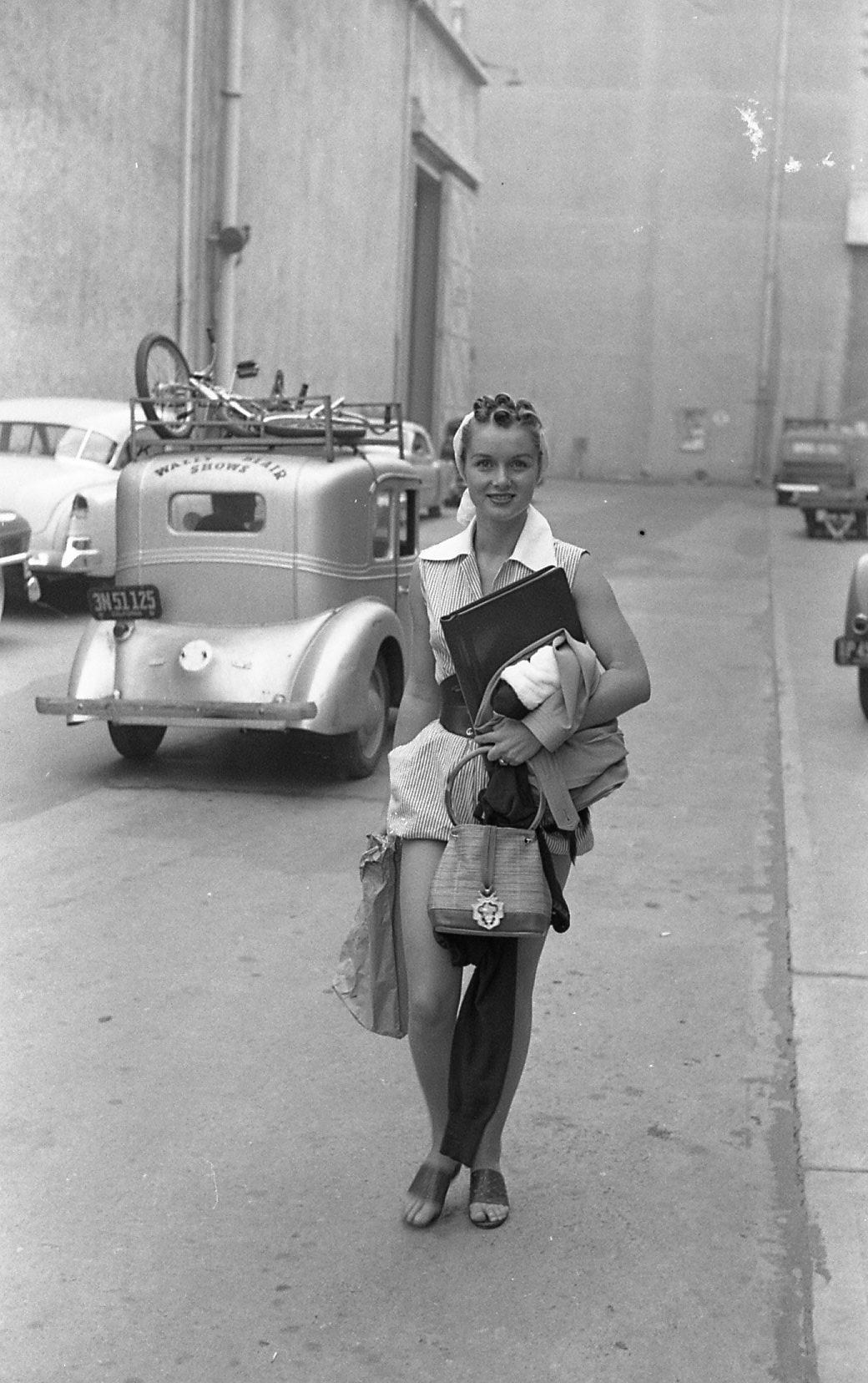 Debbie Reynolds at MGM studios, Los Angeles, 1951.jpg