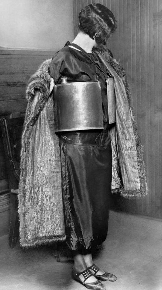 A woman arrested for being a bootlegger, 1924.jpg