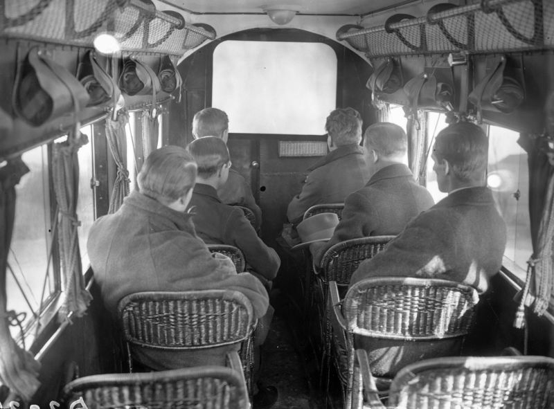 This is what the inside of a plane looked like back in the 1930s.jpg