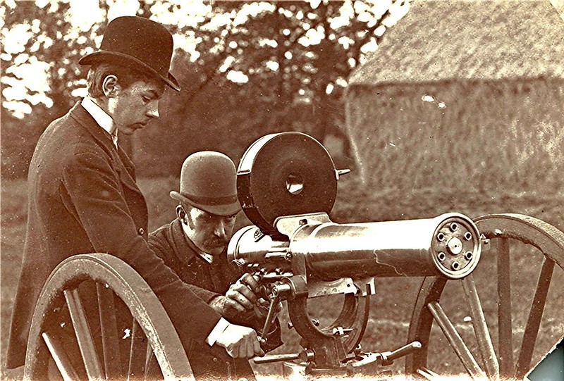 Early Gatling gun.jpg