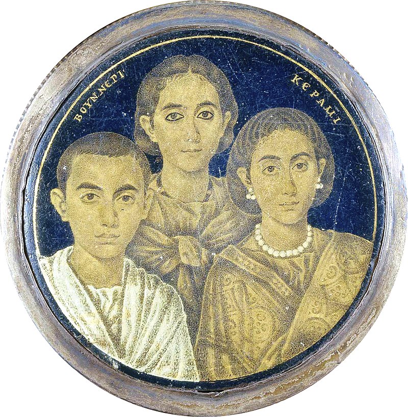 Roman era(3rd-5th century AD) gold-glass portrait of a family from Alexandria, Egypt.jpg