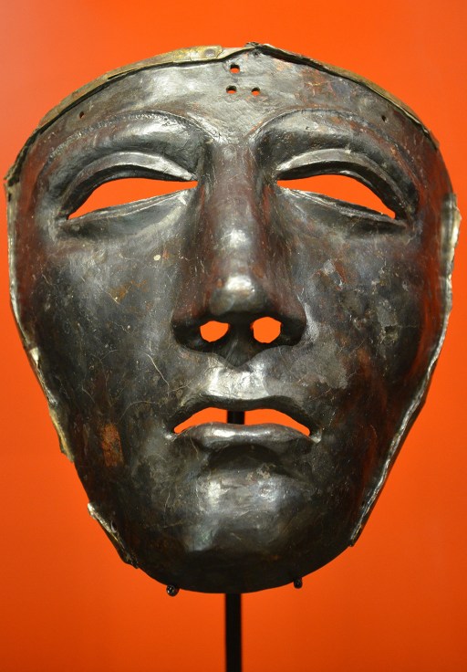 Roman cavalry face mask from the battle of Teutoburg Forest.jpg