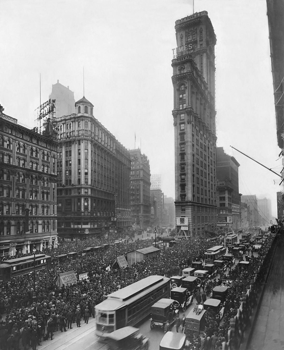 Times Square (1919).jpg