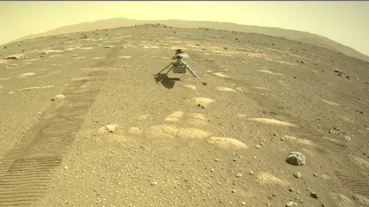 There is a helicopter on the surface of Mars.jpg