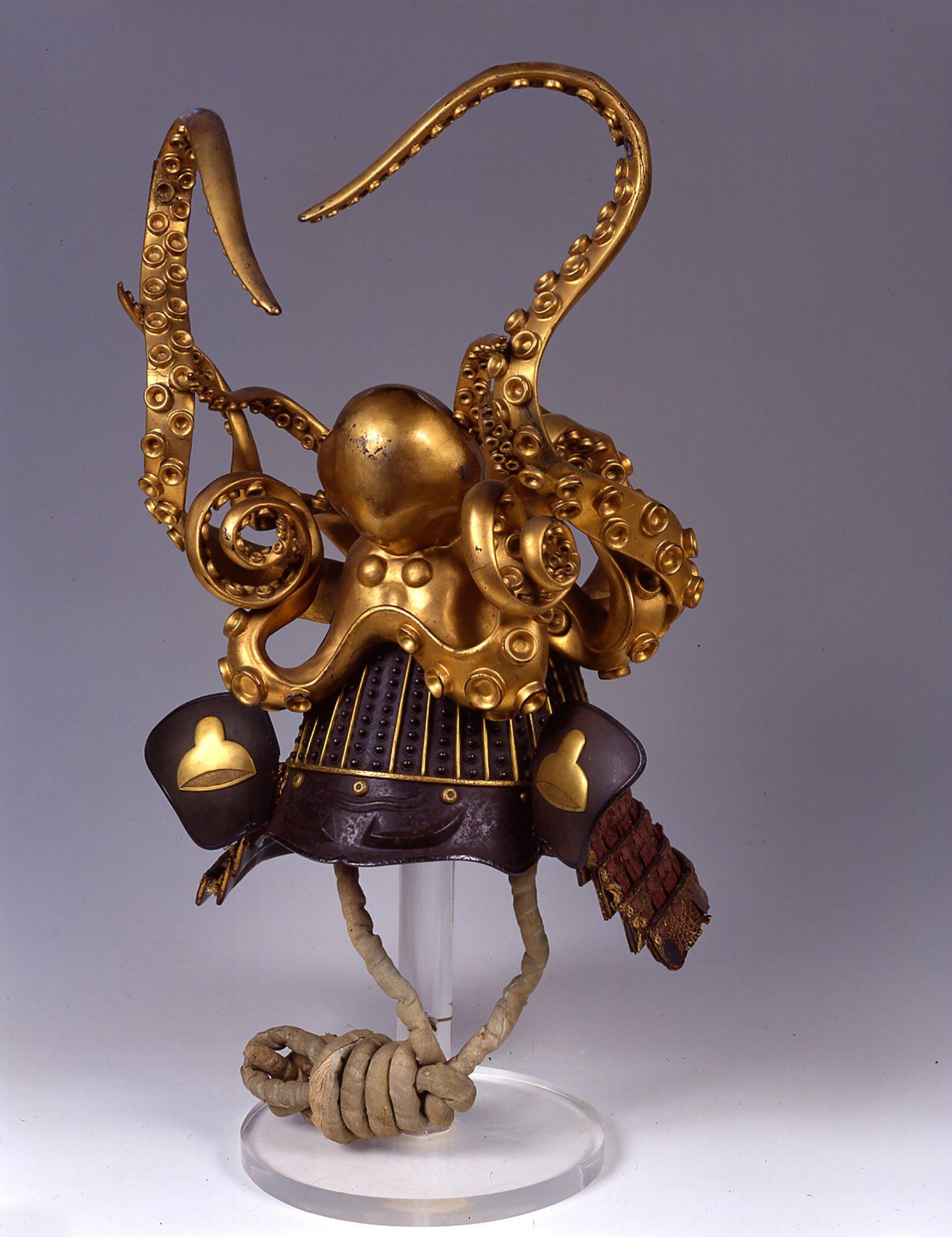 Samurai helmet (kabuto). 18th century.jpg