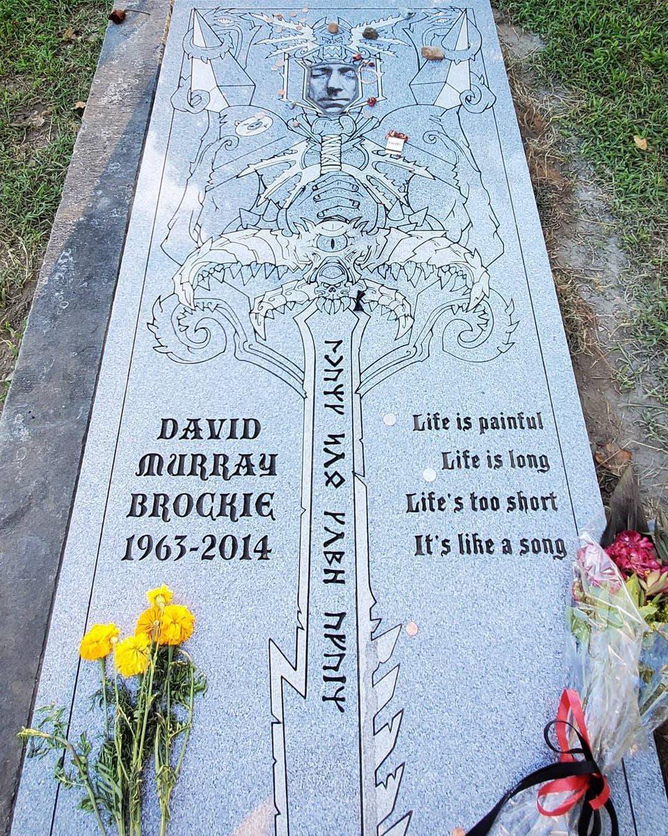 Grave of Dave Brockie AKA Oderus Urungus frontman of the band GWAR.jpg