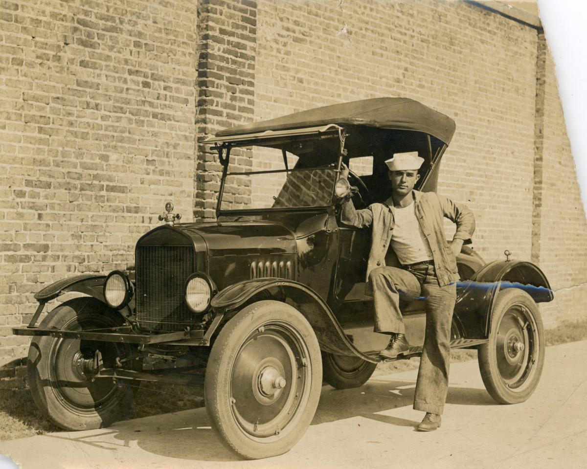 Luther W. Coleman with his new Chevrolet. November 12, 1924. St. Petersburg, Florida.jpg