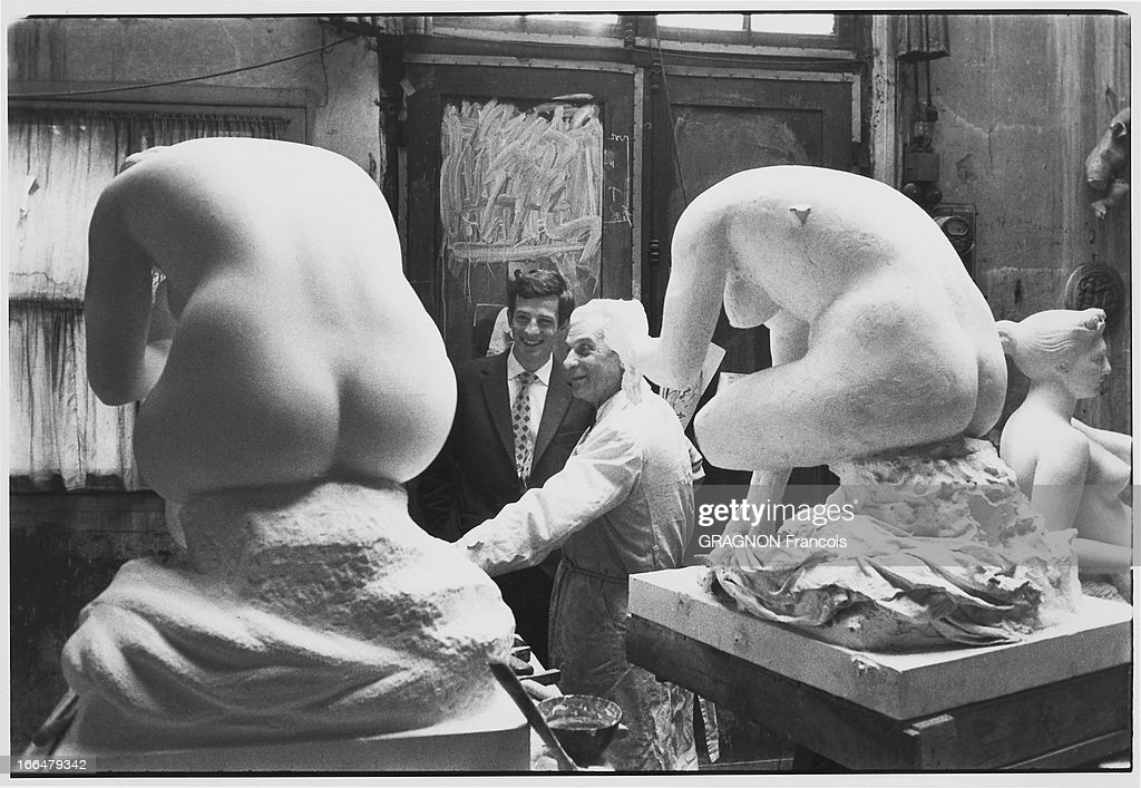 Жан-Поль в мастерской своего отца скульптора Поля Бельмондо,1960.jpg