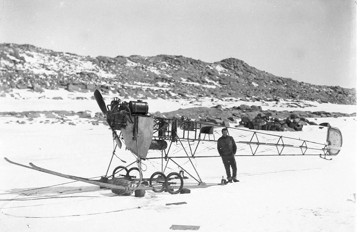 1911 Expedition To Antarctica 1.jpg