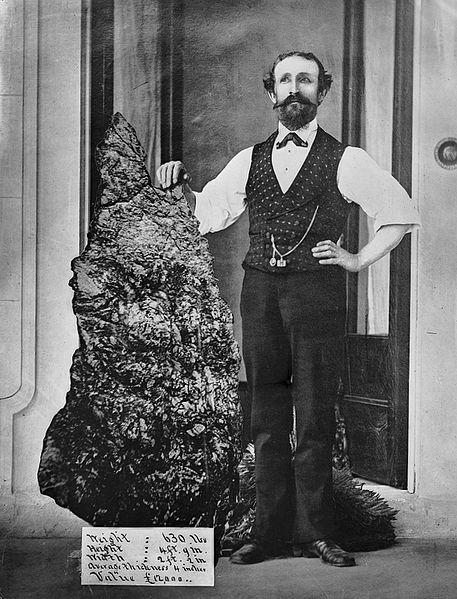 On this day 1872. biggest gold nugget was found in Australia.jpg
