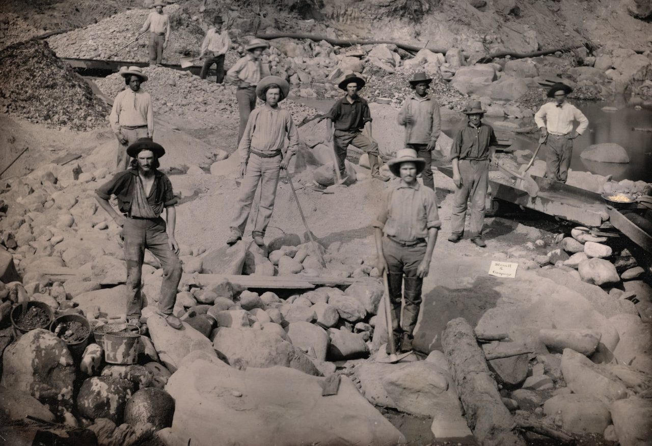 Gold-Miners-photographa-1850s-1280x876.jpeg