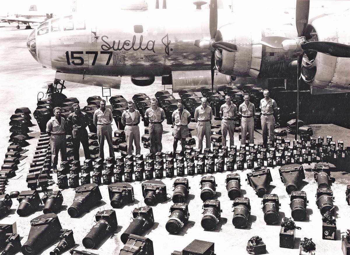 Photographers and camera equipment lined up in preparation for a nuclear test at Bikini Atoll, 1946.jpg