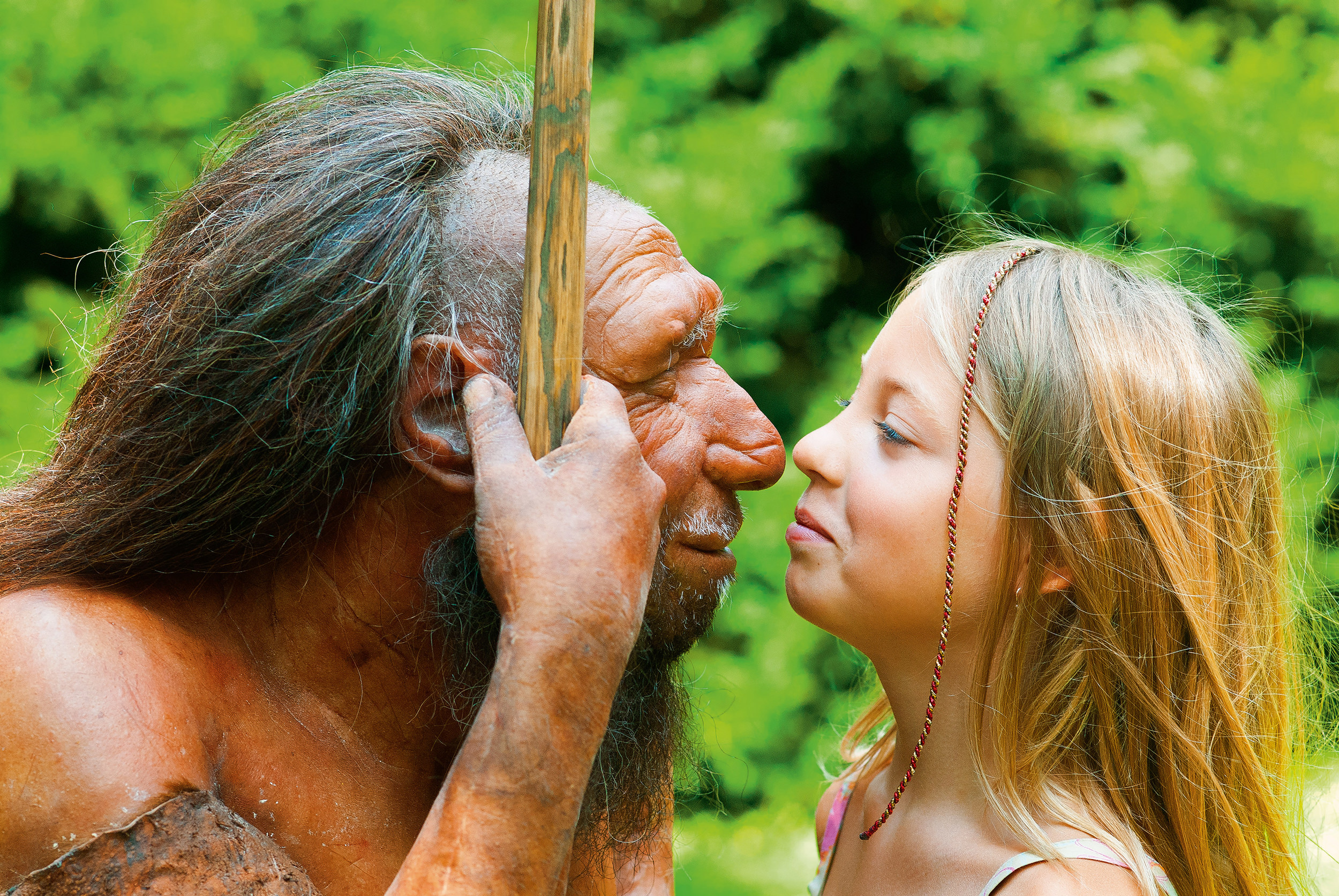 Nose to nose, Neanderthal Museum, Mettmann, Germany.jpg