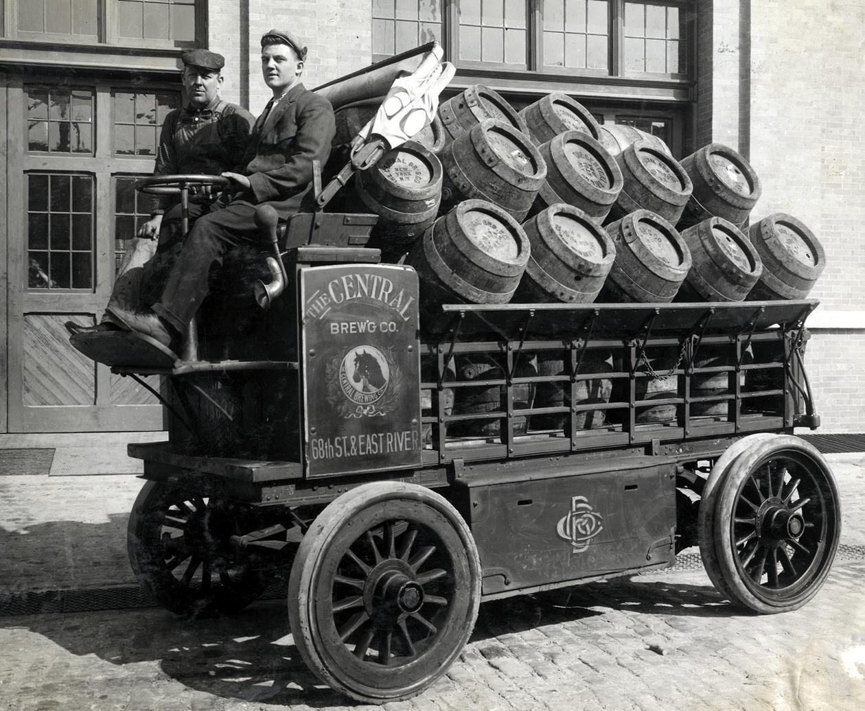 The Central Brewing Co and their Waverly Electric delivery truck, NYC 1911.jpg