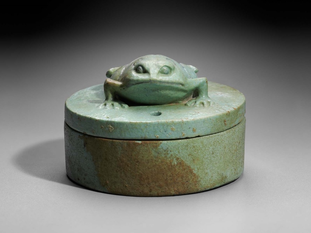 A Lady's Cosmetic box, Egyptian, 600–500 B.C..jpg