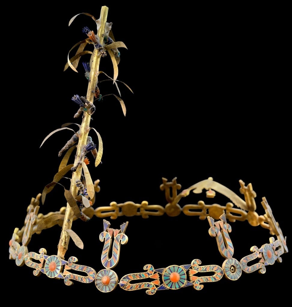 Diadem of Princess Khnumit Gold, semi-precious stones and glass paste. From the Funerary Complex of Amenemhat II at Dahshur. Now in the Egyptian Museum, Cairo.jpg