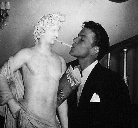 Frank Sinatra, 1947.jpg