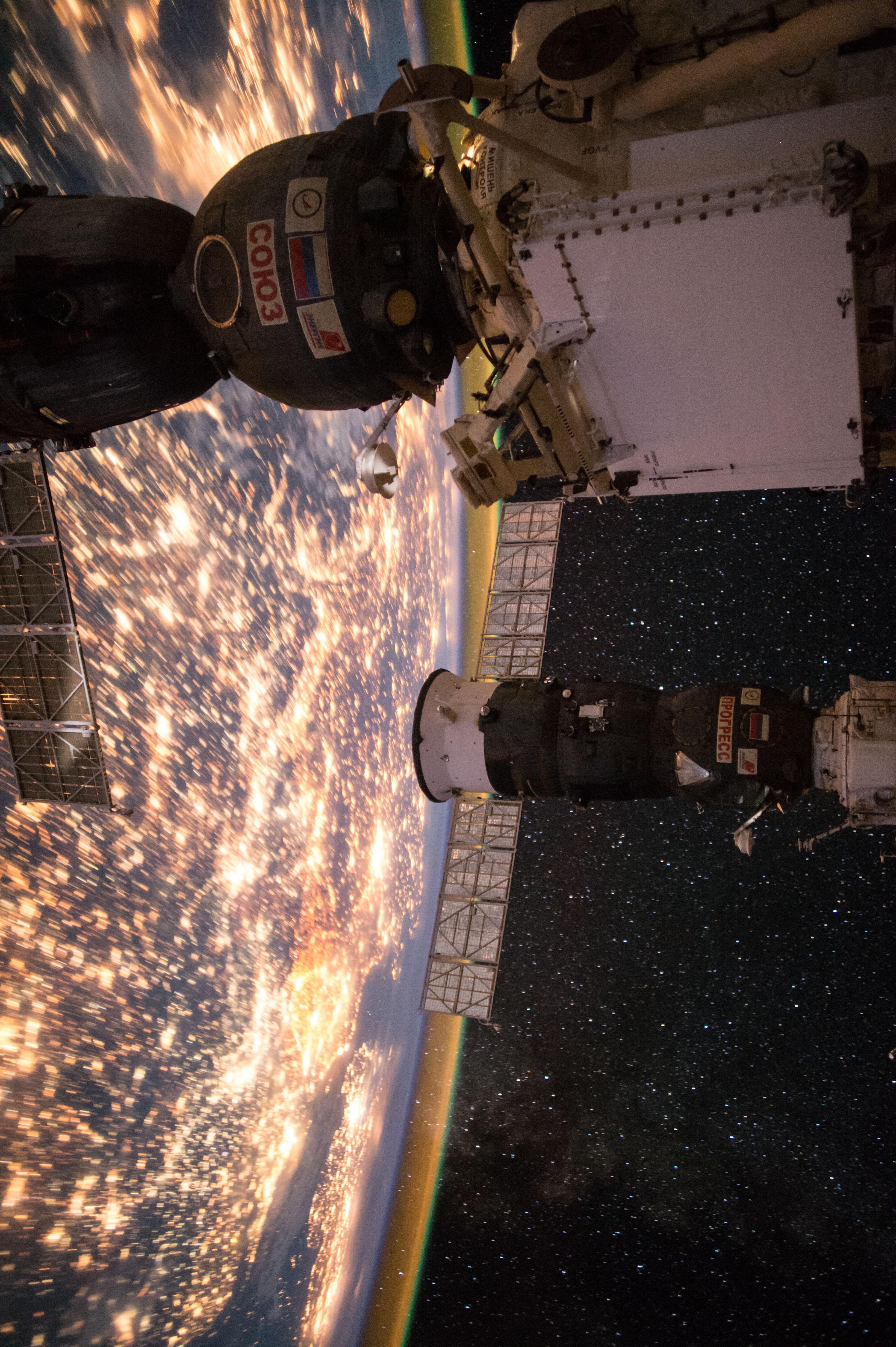 A night pass by the Expedition 49 crew aboard the International Space Station (ISS).jpg
