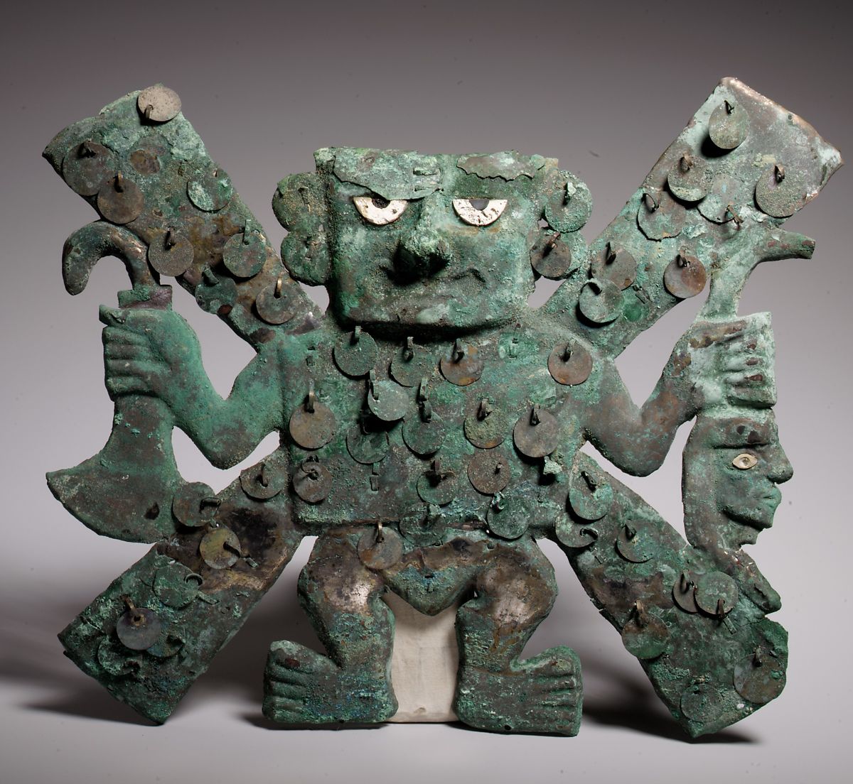 Decapitator Plaque, Moche from Loma Negra, 6th–7th century. Held at the Met.jpg